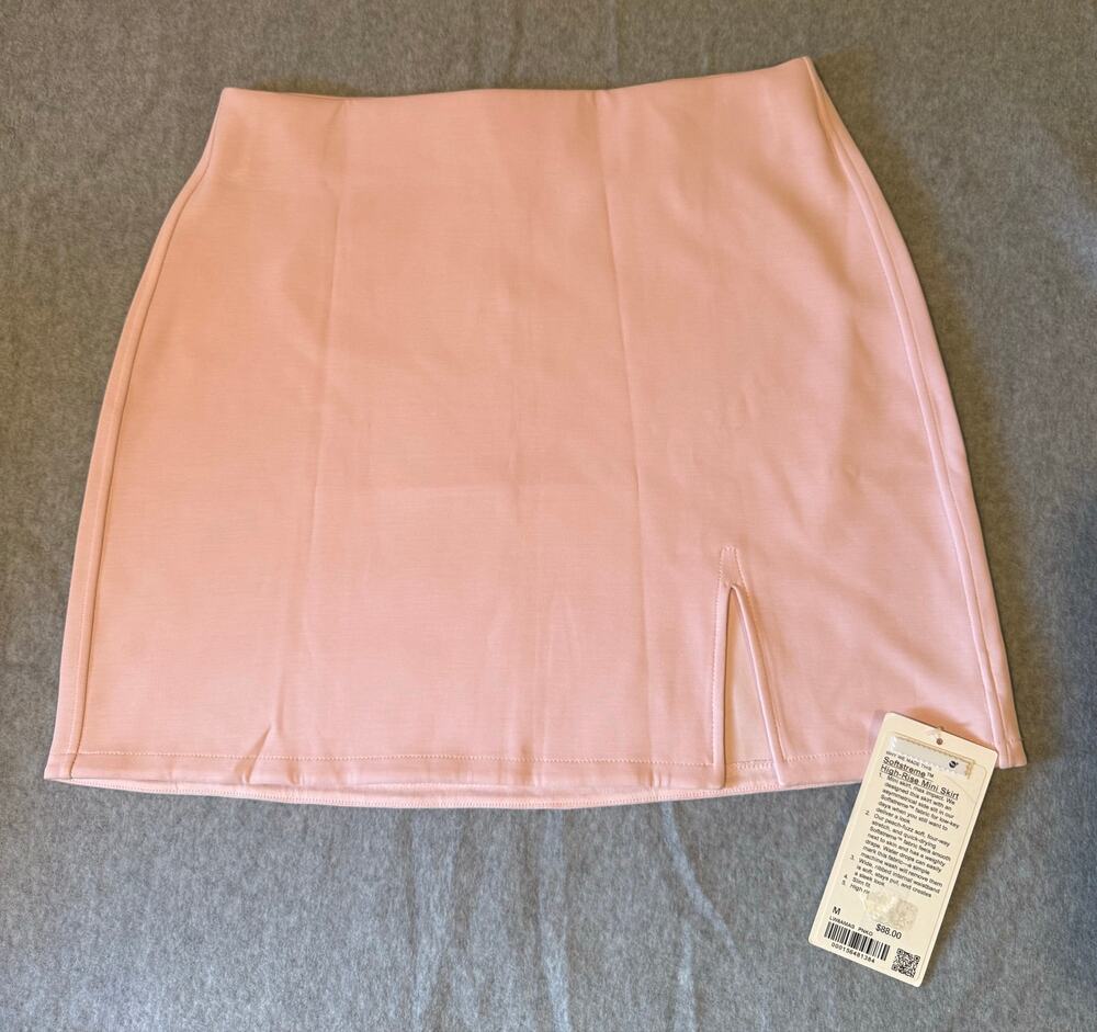 NWT Lululemon Softstream high rise mini skirt Medium
